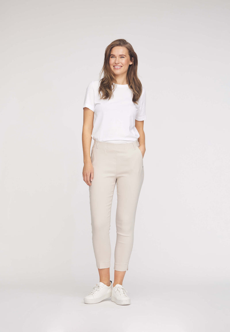 Elizabeth Slim Crop - Grey Sand